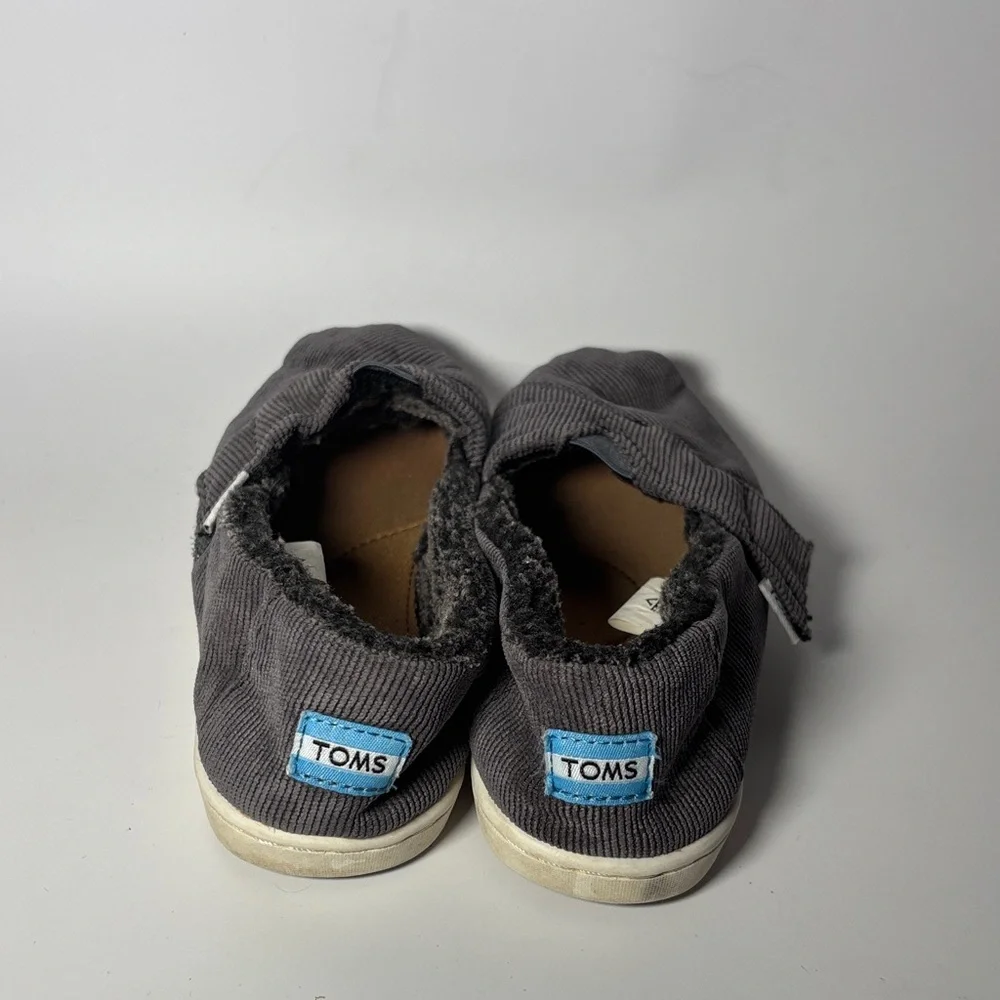 Toms Kids Gray Slip-On shoes